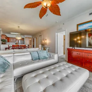 Tropic Winds Holiday home